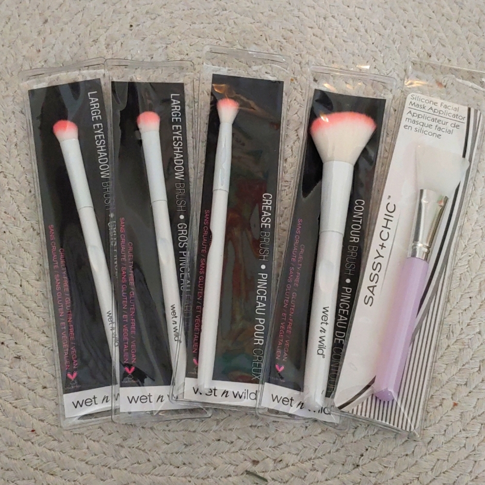 Makeup Brushes